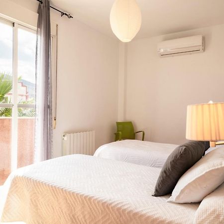 Villa Casa Con Piscina Privada De Agua Salada La Guardia de Jaén Exterior foto